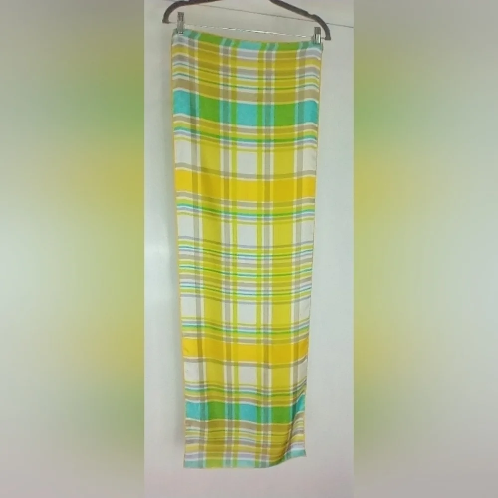 VINTAGE BRIGHT PLAID SILK ECHO SCARF